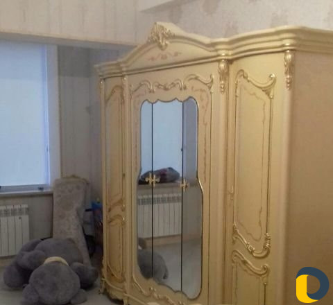 Сборщик мебели