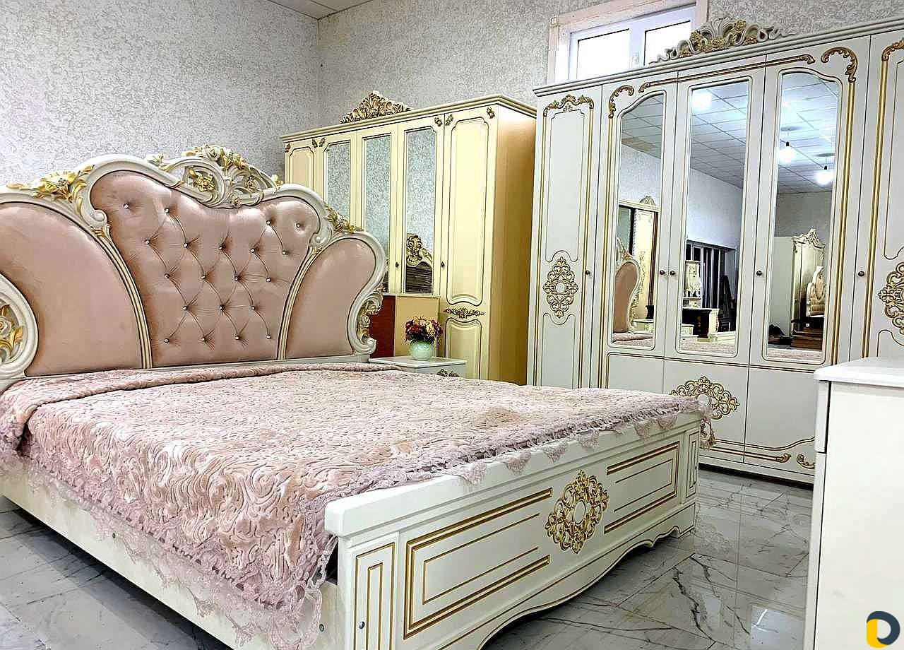 Сборщик мебели