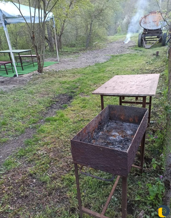 Сдаем беседки в лесу у реки