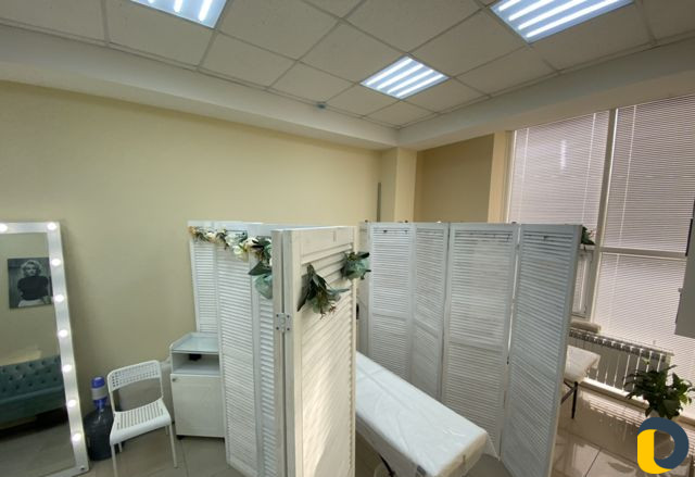 Сдаётся место в студии