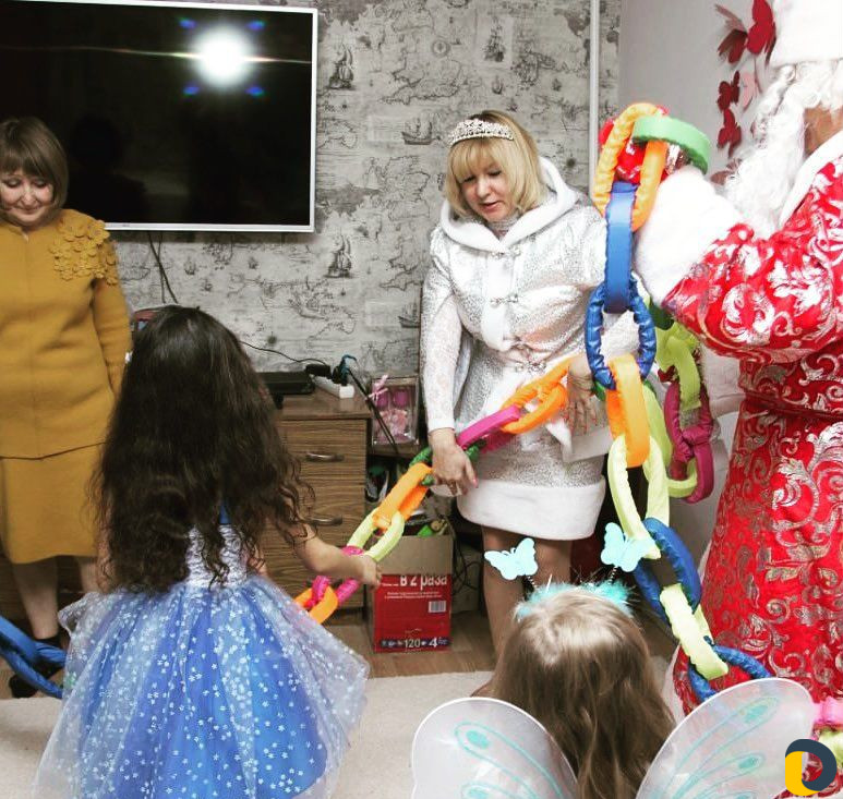 Сдам в вренду новогодние костюмы
