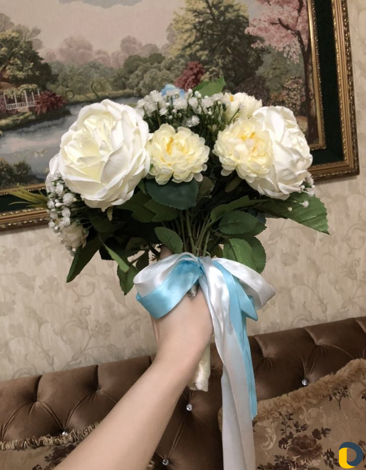 Сдаю букет невесты
