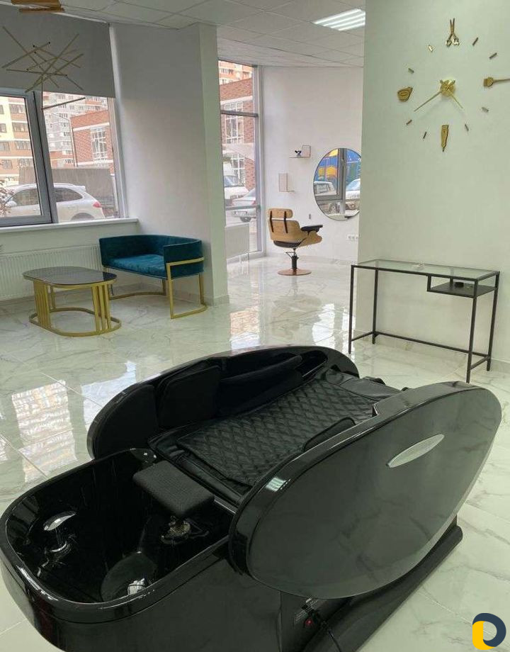 Сдаются места в аренду в новой студии