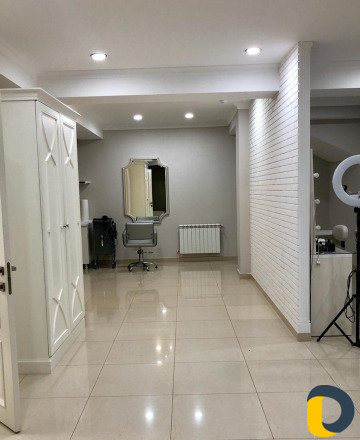 Сдаются рабочие места в салоне красоты