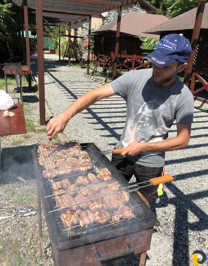Шашлычник на дом