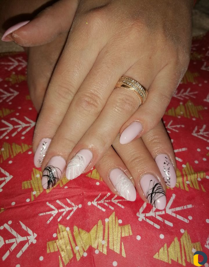 Шиллак, укрепление ногтей, наращивание