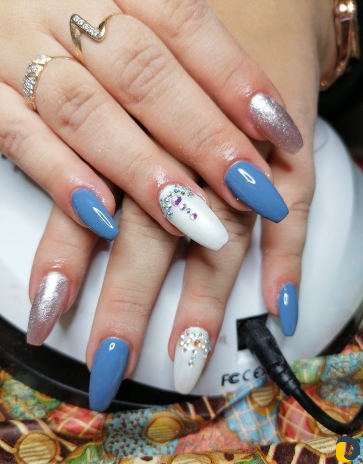 Шиллак, укрепление ногтей, наращивание