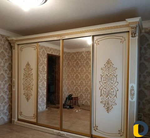 Шкафы комоды прихожки кухни и т д