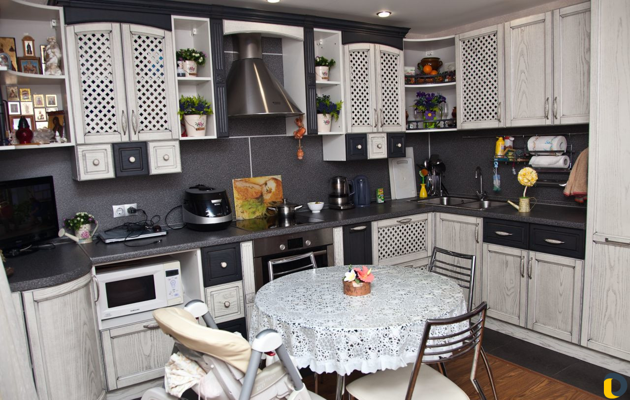 Шкафы кухни на заказ