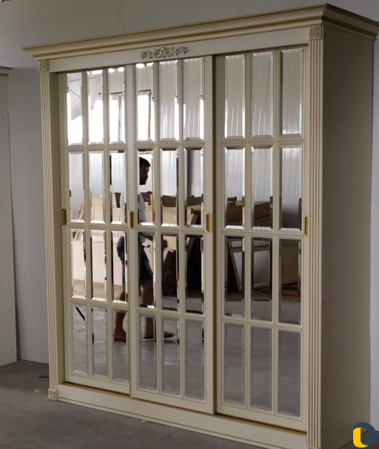 Шкафы кухни на заказ