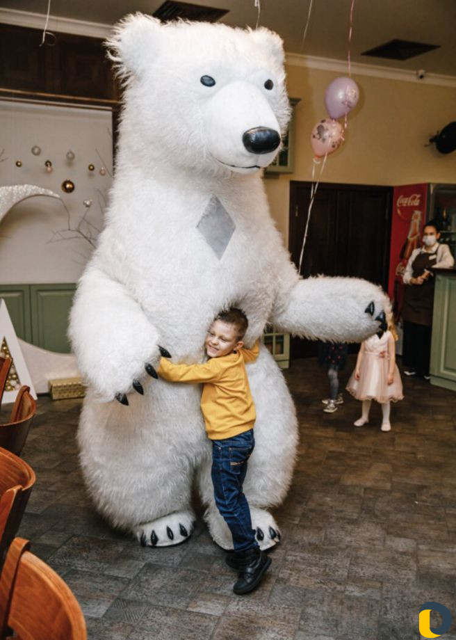 Шоу мыльных пузырей, аниматоры