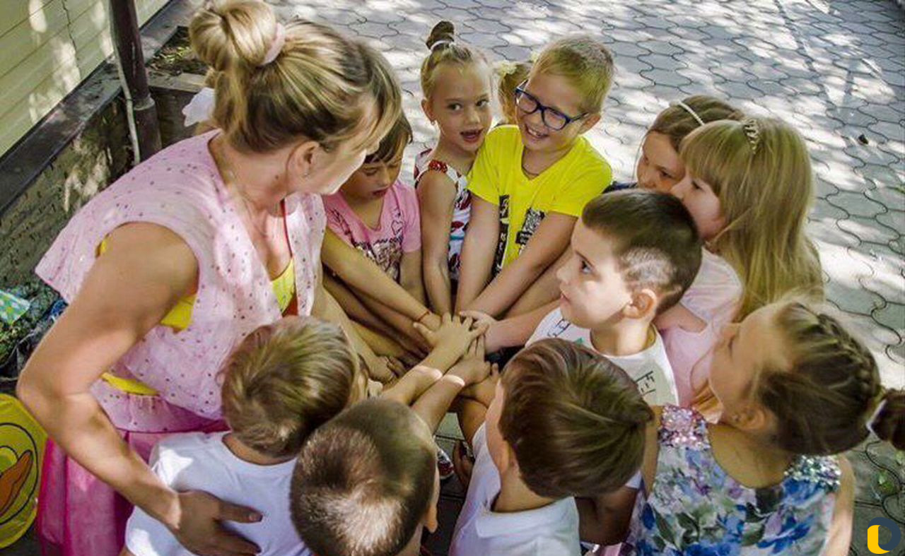 Шоу мыльных пузырей, аниматоры