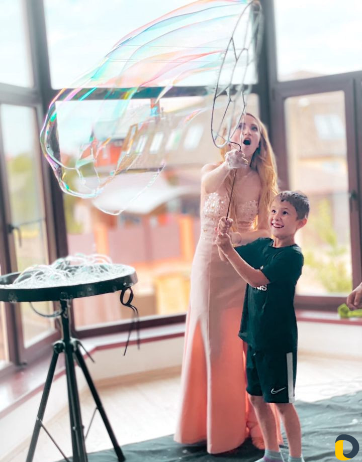 Шоу мыльных пузырей