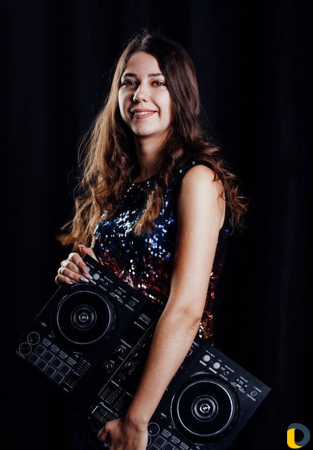 Скромный Dj Ведущий Мс Роман и Dj Solo