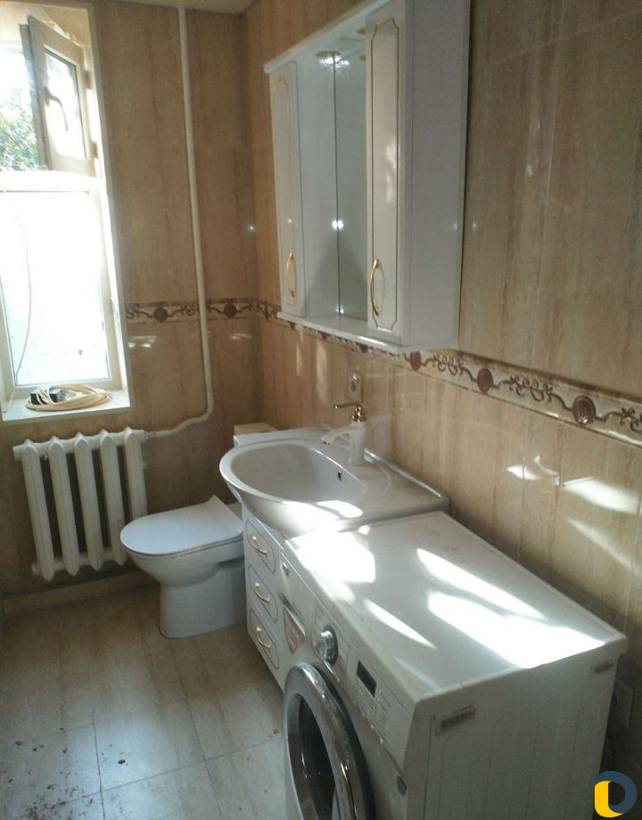 Слесарь сантехник