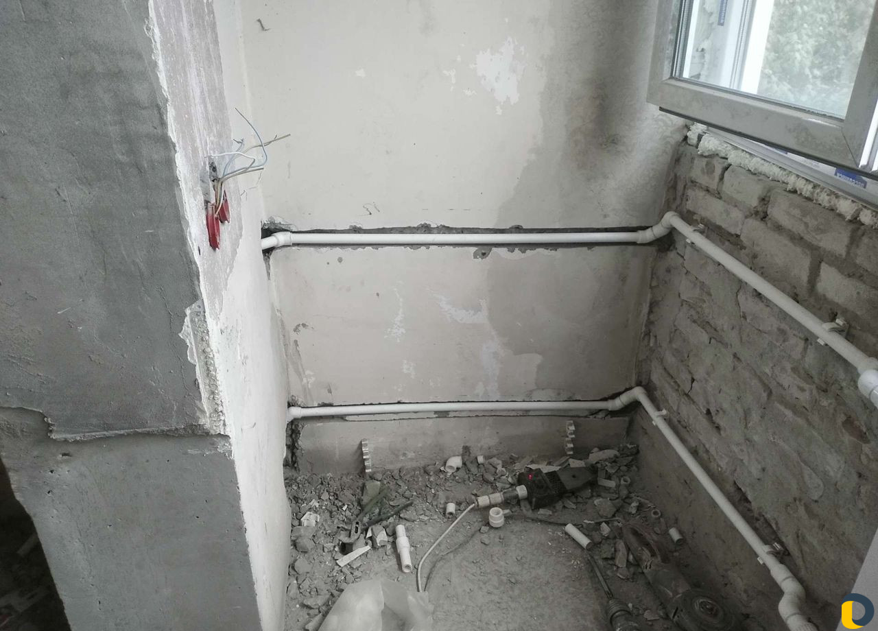 Слесарь сантехник