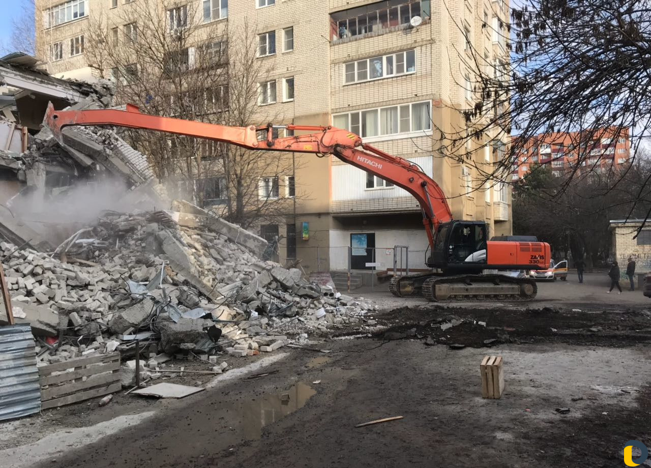 Снос и демонтаж зданий, высоток, сооружений