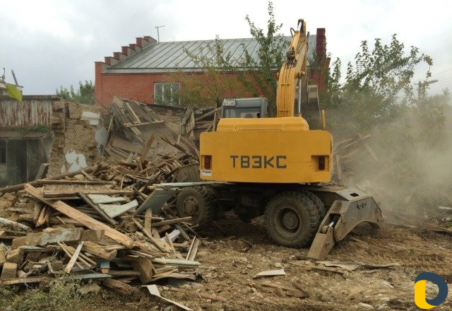 Снос зданий демонтаж домов