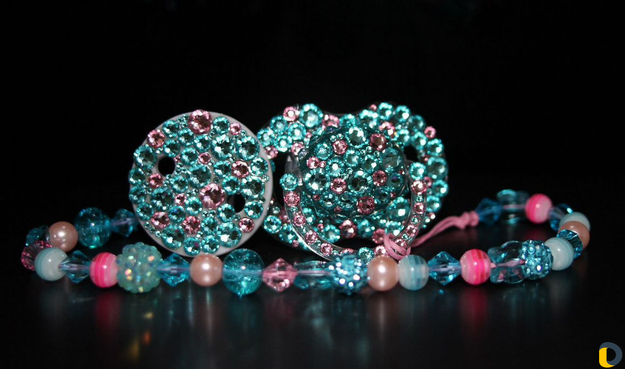 Соска пустышка Сваровски