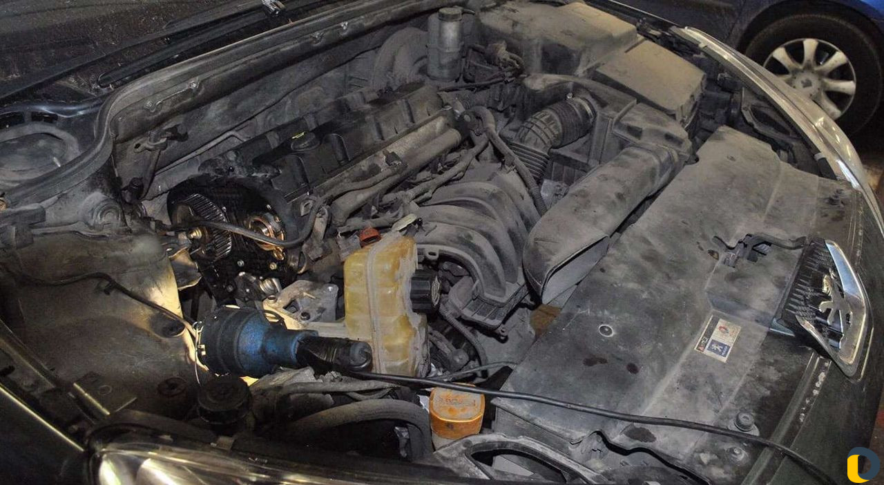 Сто. Автосервис. Ремонт автомобилей