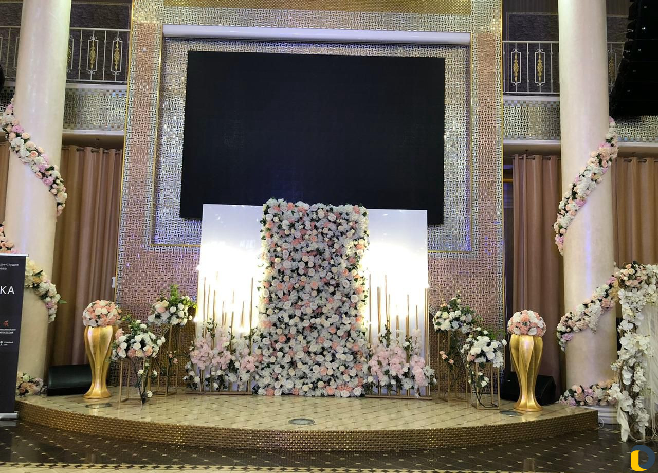 Столы Стулья