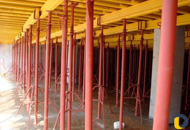 Стойки для заливки монолита