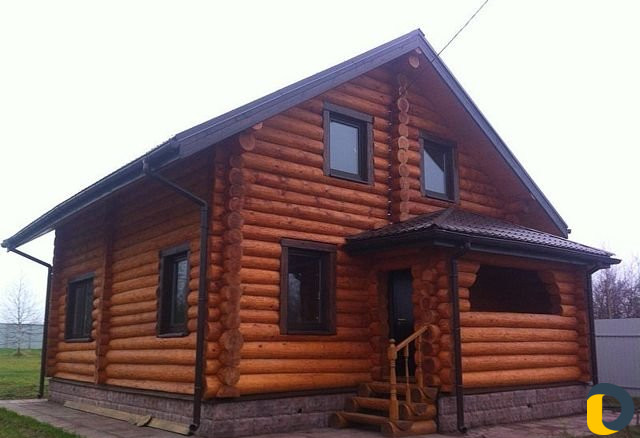 Строим дома из оцилиндрованного и рубленого бревна