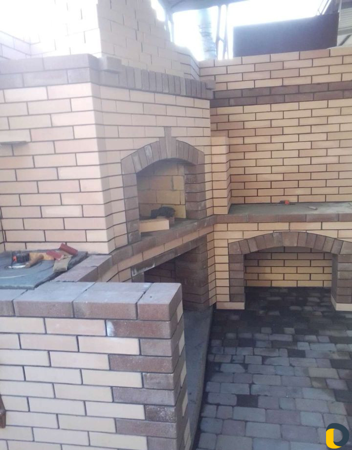 Строитель