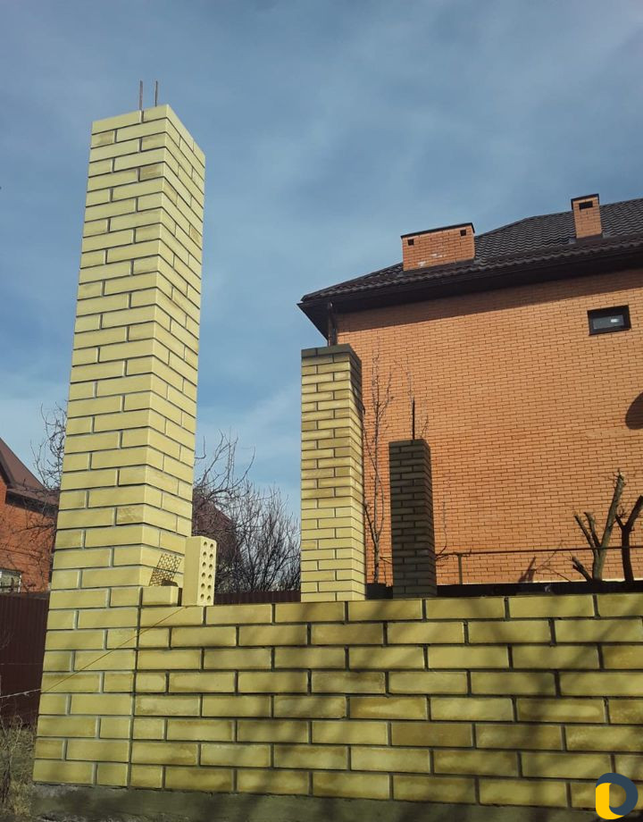 Строители