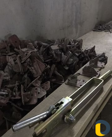 Строительные леса. Стойки для монолита.Фанера. Заж