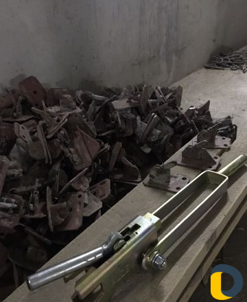 Строительные леса. Стойки для монолита.Фанера. Заж