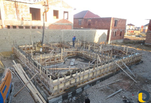 Строительство, бетонные работы