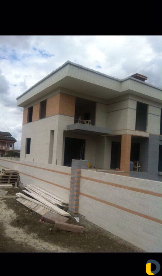 Строительство домов из Brick House