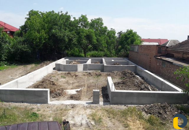 Строительство фундаментов Заливка фундамента