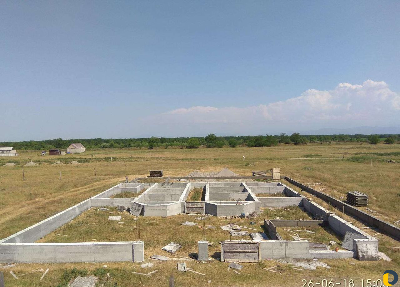 Строительство