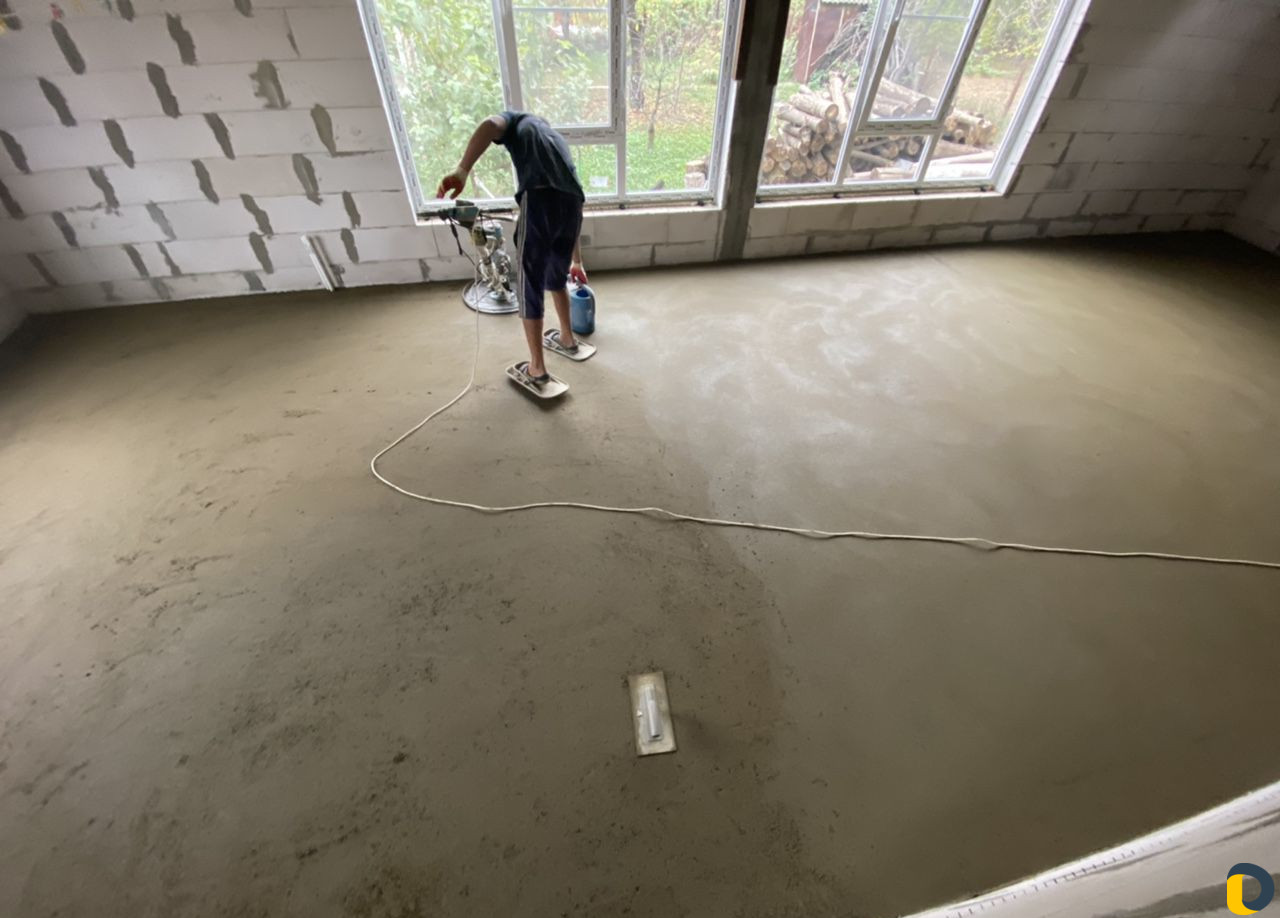 Стяжка пола, механизированная, полусухая, сухая