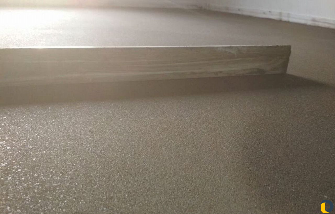 Стяжка пола механизированная