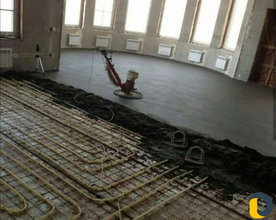 Стяжка пола механизированная