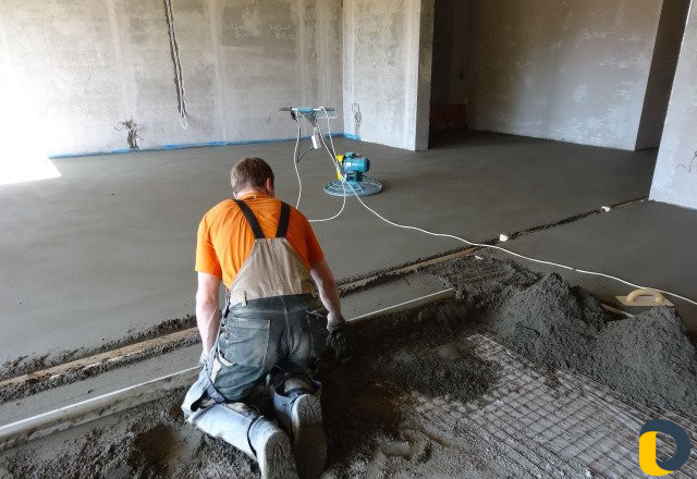 Стяжка пола полусухая за 1 день