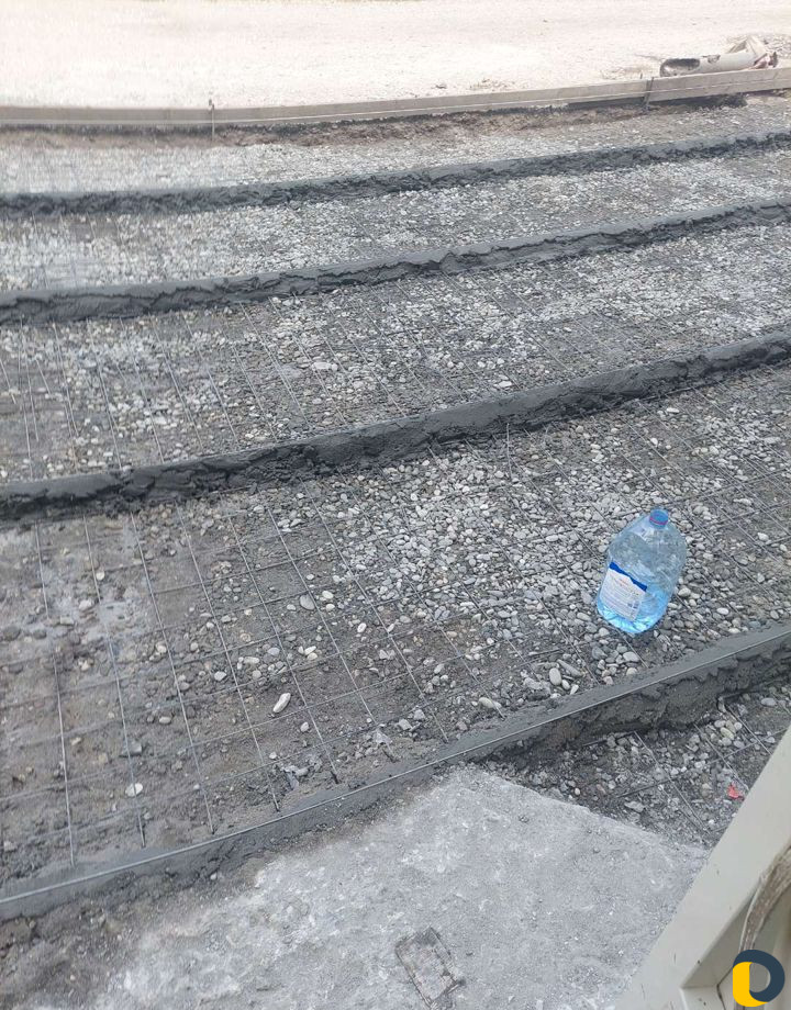 Стяжка пола штукатурка