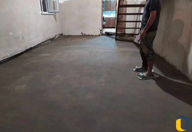 Стяжка пола за День