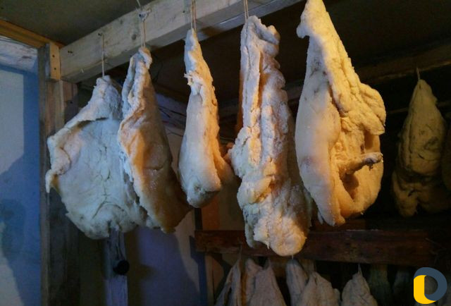 Сушенная колбаса, мясо, натуральный продукт курдюк