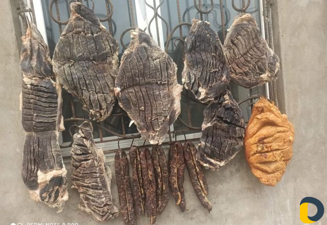 Сушёное мясо и колбаса