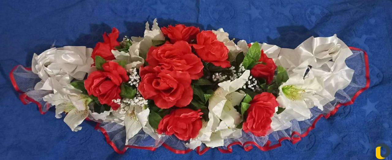 Свадебные украшения на машину аренда
