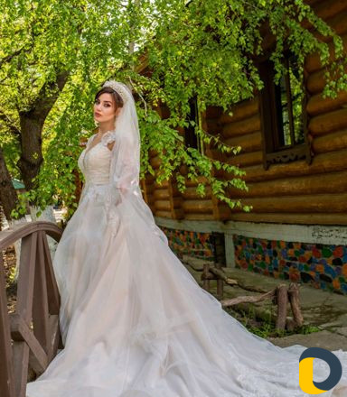 Свадебный фотограф девушка