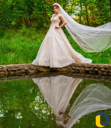 Свадебный фотограф девушка