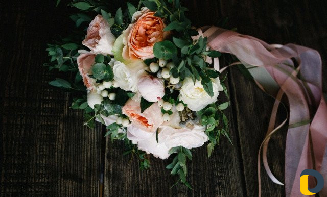 Свадебный фотограф девушка