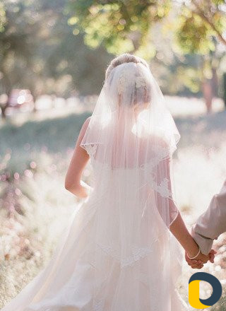 Свадебный фотограф девушка