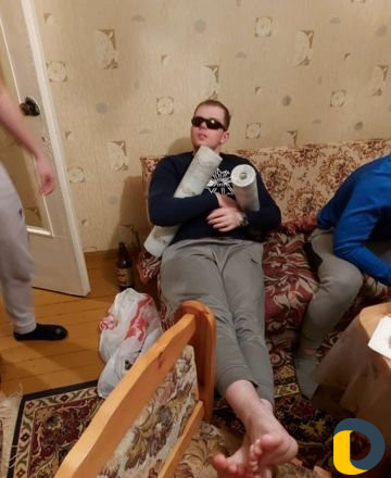 Тамада,праздники,похороны,в общем везде,где пьют в