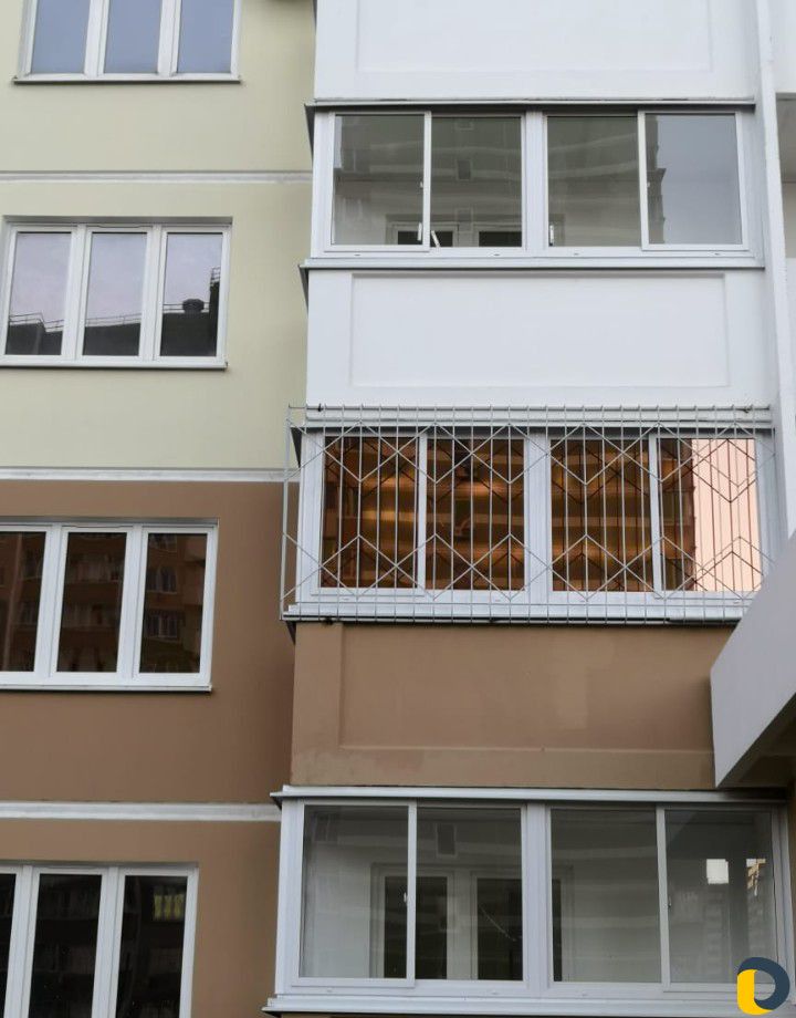 Тонировка окон,тонирование балкона,стекол,витрин